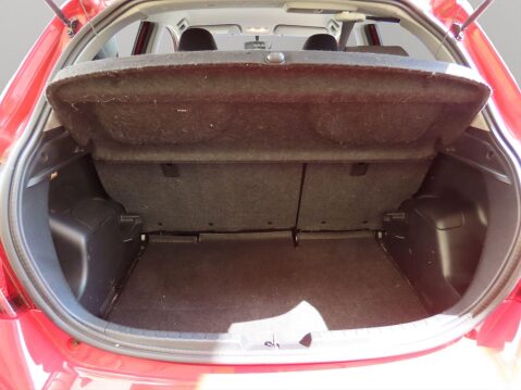 Toyota Yaris 1.33 Dual VVT-i Icon Euro 6 5dr 12