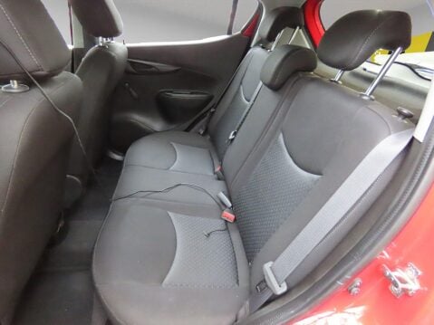Vauxhall Viva 1.0i SE Euro 6 5dr (a/c) 7