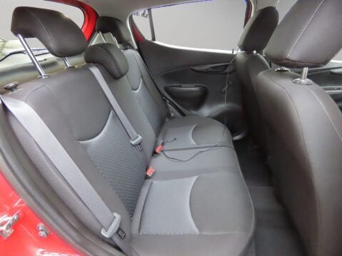 Vauxhall Viva 1.0i SE Euro 6 5dr (a/c) 8