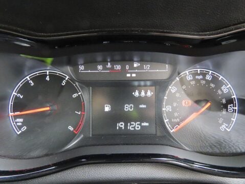 Vauxhall Viva 1.0i SE Euro 6 5dr (a/c) 11
