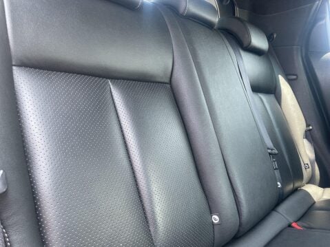 Nissan Juke 1.6 Tekna XTRON Euro 5 5dr 9