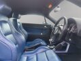 Audi TT 1.8T quattro 2dr 9