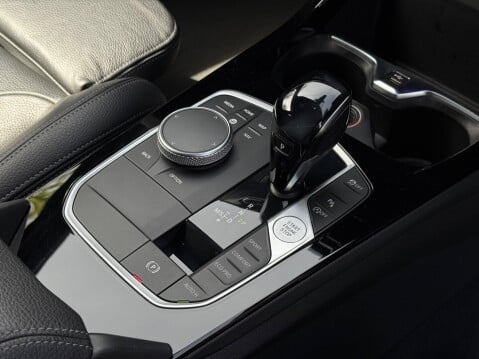 BMW 1 Series 1.5 118i M Sport DCT Euro 6 (s/s) 5dr 29