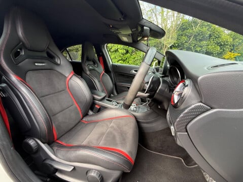 Mercedes-Benz A Class 2.0 A45 AMG SpdS DCT 4MATIC Euro 6 (s/s) 5dr 19