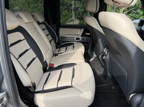Mercedes-Benz G Class 4.0 G63 V8 BiTurbo AMG SpdS+9GT 4MATIC Euro 6 (s/s) 5dr 26