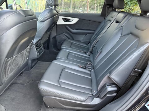 Audi Q7 3.0 TDI V6 50 S line Tiptronic quattro Euro 6 (s/s) 5dr 24