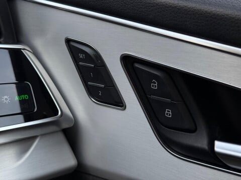 Audi SQ8 4.0 TDI V8 Tiptronic quattro Euro 6 (s/s) 5dr 31
