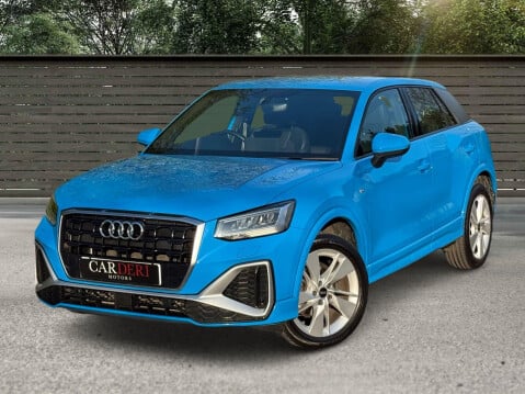 Audi Q2 2.0 TDI 30 S line S Tronic Euro 6 (s/s) 5dr 3