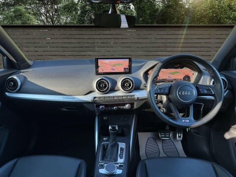 Audi Q2 2.0 TDI 30 S line S Tronic Euro 6 (s/s) 5dr 4