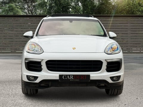 Porsche Cayenne 4.2 TD V8 S TiptronicS 4WD Euro 5 (s/s) 5dr 8