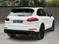 Porsche Cayenne 4.2 TD V8 S TiptronicS 4WD Euro 5 (s/s) 5dr 15