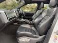 Porsche Cayenne 4.2 TD V8 S TiptronicS 4WD Euro 5 (s/s) 5dr 22