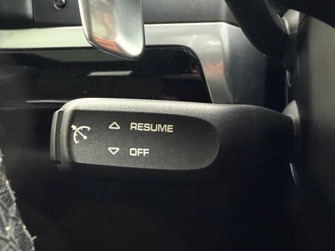 Porsche Cayenne 4.2 TD V8 S TiptronicS 4WD Euro 5 (s/s) 5dr 34