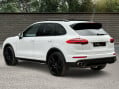 Porsche Cayenne 4.2 TD V8 S TiptronicS 4WD Euro 5 (s/s) 5dr 12