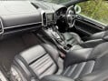 Porsche Cayenne 4.2 TD V8 S TiptronicS 4WD Euro 5 (s/s) 5dr 21