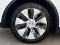 Tesla Model Y (Dual Motor) Long Range Auto 4WDE 5dr 28