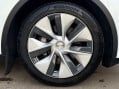 Tesla Model Y (Dual Motor) Long Range Auto 4WDE 5dr 29