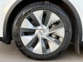 Tesla Model Y (Dual Motor) Long Range Auto 4WDE 5dr 31