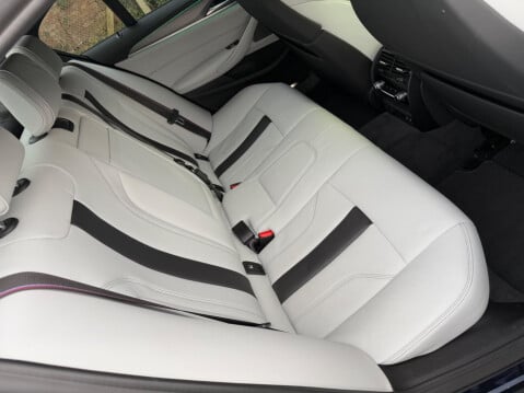 BMW M5 4.4i V8 Competition Steptronic xDrive Euro 6 (s/s) 4dr 26