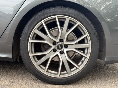Audi A6 2.0 TDI 40 Black Edition S Tronic Euro 6 (s/s) 4dr 38