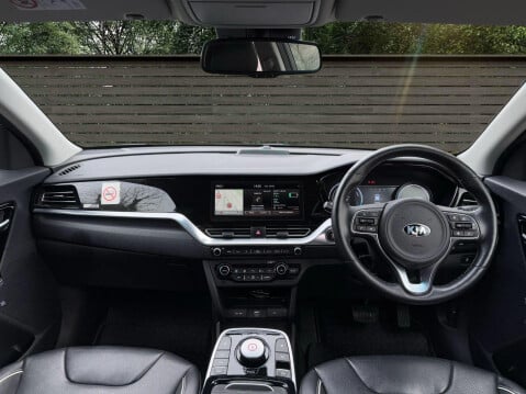 Kia Niro 64kWh 4 Auto 5dr 4