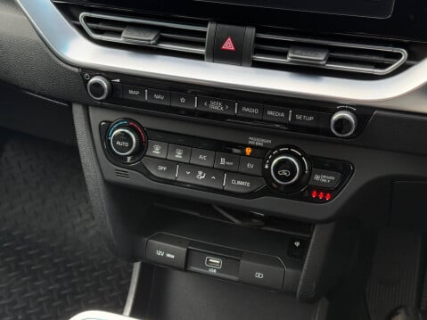 Kia Niro 64kWh 4 Auto 5dr 28