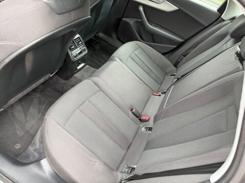 Audi A4 1.4 TFSI Sport Euro 6 (s/s) 4dr 26