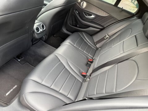 Mercedes-Benz C Class 2.1 C250d AMG Line (Premium Plus) G-Tronic+ Euro 6 (s/s) 4dr 26