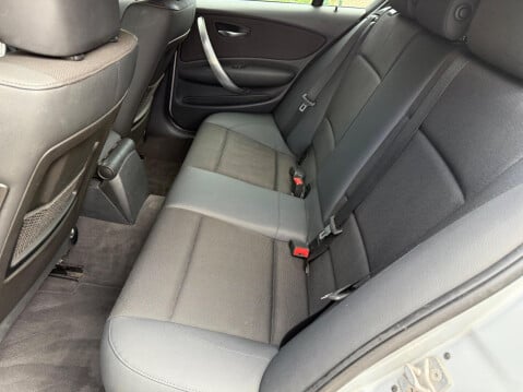 BMW 1 Series 2.0 120d M Sport Steptronic Euro 5 5dr 26