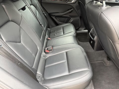 Porsche Macan 3.0T V6 S PDK 4WD Euro 6 (s/s) 5dr 24