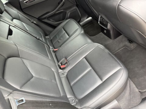 Porsche Macan 3.0T V6 S PDK 4WD Euro 6 (s/s) 5dr 25