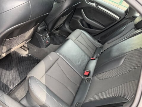 Audi A3 2.0 TDI S line Euro 6 (s/s) 4dr 26
