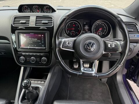 Volkswagen Scirocco 2.0 TDI BlueMotion Tech R-Line Euro 6 (s/s) 3dr 26