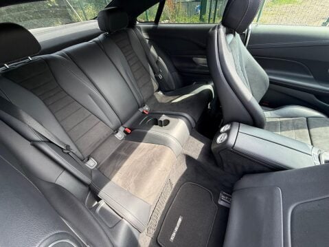 Mercedes-Benz E Class 2.0 E300 AMG Line (Premium Plus) G-Tronic+ Euro 6 (s/s) 2dr 25