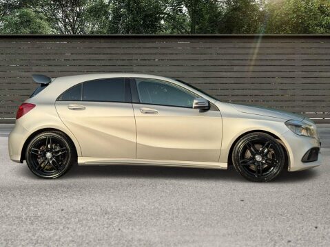 Mercedes-Benz A Class 1.5 A180d AMG Line Euro 6 (s/s) 5dr 5