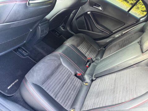 Mercedes-Benz A Class 1.5 A180d AMG Line Euro 6 (s/s) 5dr 25