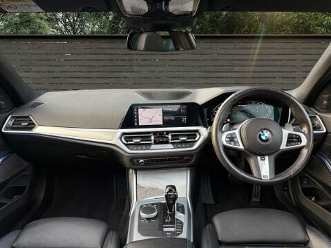 BMW 3 Series 3.0 M340i Auto xDrive Euro 6 (s/s) 4dr 4