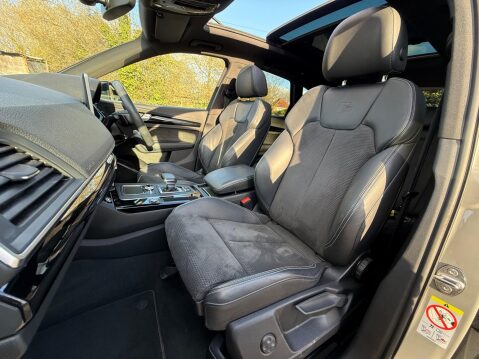 Audi Q5 2.0 TFSI 45 Black Edition S Tronic quattro Euro 6 (s/s) 5dr 23