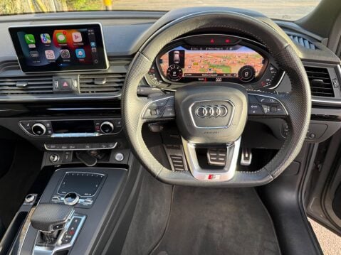 Audi Q5 2.0 TFSI 45 Black Edition S Tronic quattro Euro 6 (s/s) 5dr 28