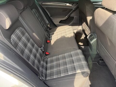 Volkswagen Golf 2.0 TDI BlueMotion Tech GTD DSG Euro 6 (s/s) 5dr 24