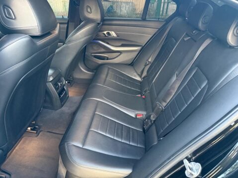BMW 3 Series 2.0 320d MHT M Sport Auto Euro 6 (s/s) 4dr 26