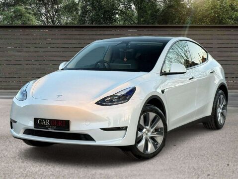 Tesla Model Y (Dual Motor) Long Range Auto 4WDE 5dr 3
