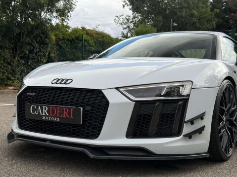 Audi R8 5.2 FSI V10 Plus S Tronic quattro Euro 6 (s/s) 2dr 11