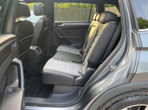 Volkswagen Tiguan Allspace 2.0 TDI R-Line DSG 4Motion Euro 6 (s/s) 5dr 16