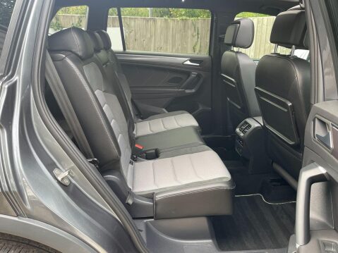 Volkswagen Tiguan Allspace 2.0 TDI R-Line DSG 4Motion Euro 6 (s/s) 5dr 12