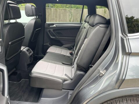 Volkswagen Tiguan Allspace 2.0 TDI R-Line DSG 4Motion Euro 6 (s/s) 5dr 16