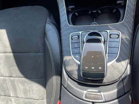 Mercedes-Benz E Class 2.0 E220d AMG Line (Premium Plus) G-Tronic+ Euro 6 (s/s) 4dr 14
