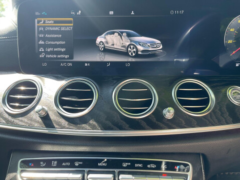 Mercedes-Benz E Class 2.0 E220d AMG Line (Premium Plus) G-Tronic+ Euro 6 (s/s) 4dr 33