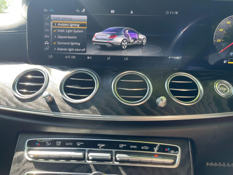 Mercedes-Benz E Class 2.0 E220d AMG Line (Premium Plus) G-Tronic+ Euro 6 (s/s) 4dr 35