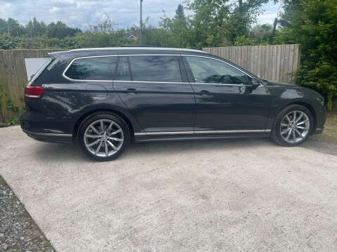 Volkswagen Passat 2.0 TDI R-Line DSG Euro 6 (s/s) 5dr 11